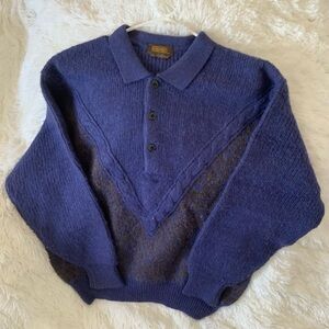 Aramis Men's Blue Crewneck Sweater